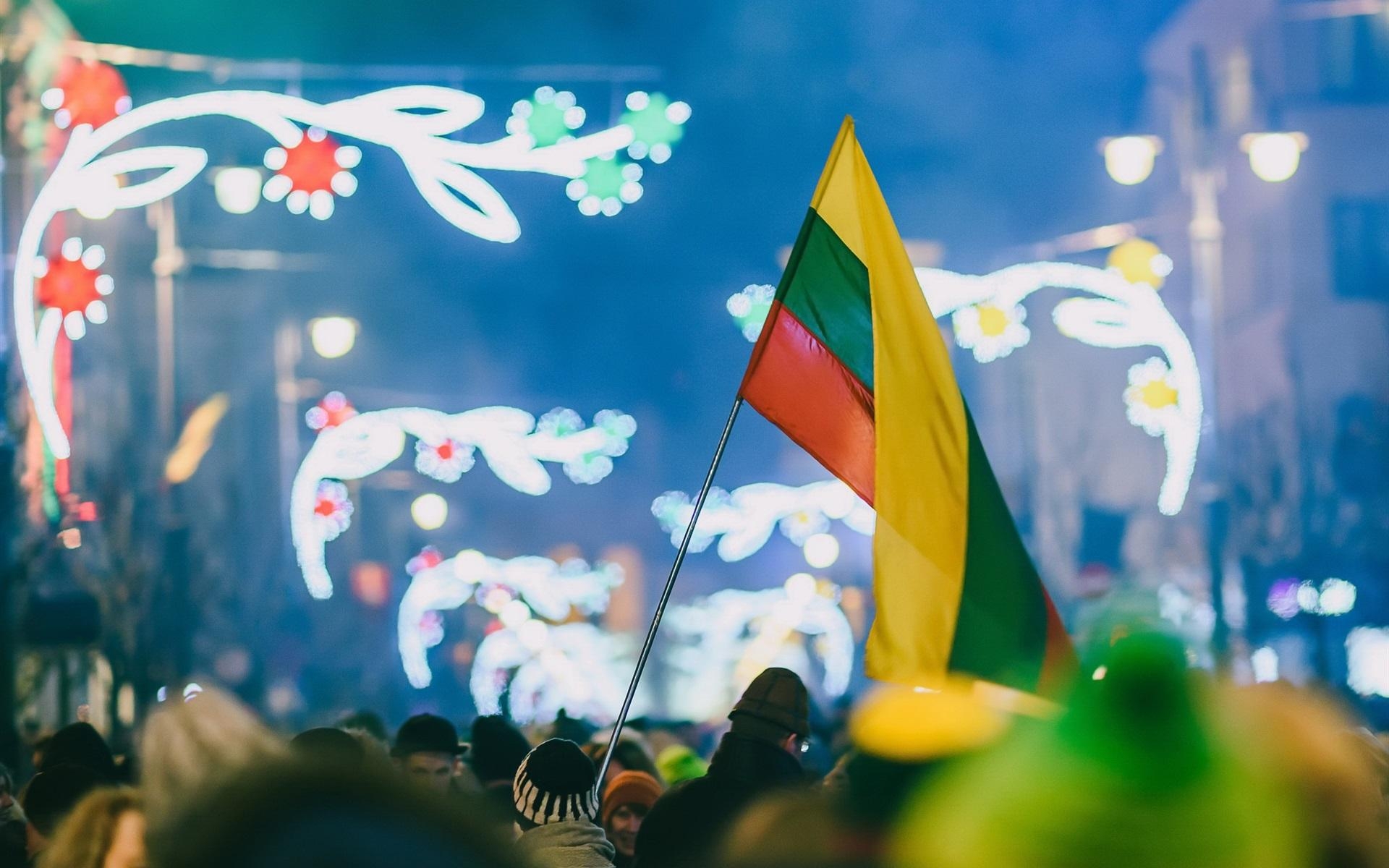 1920x1200 Wallpaper Celebration, Kaunas, Lithuania, flag, people  HD, Desktop