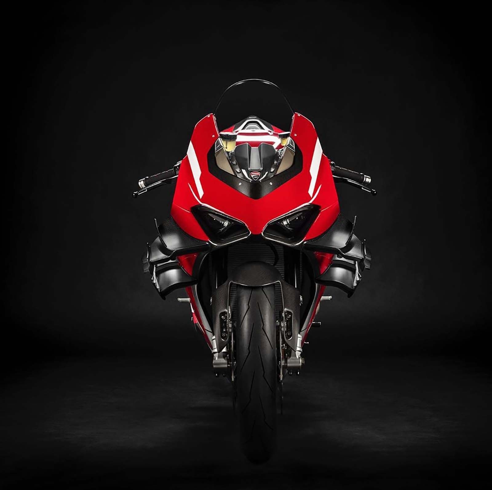 1600x1600 Here Are the First Photo of the Ducati Superleggera V4, Desktop