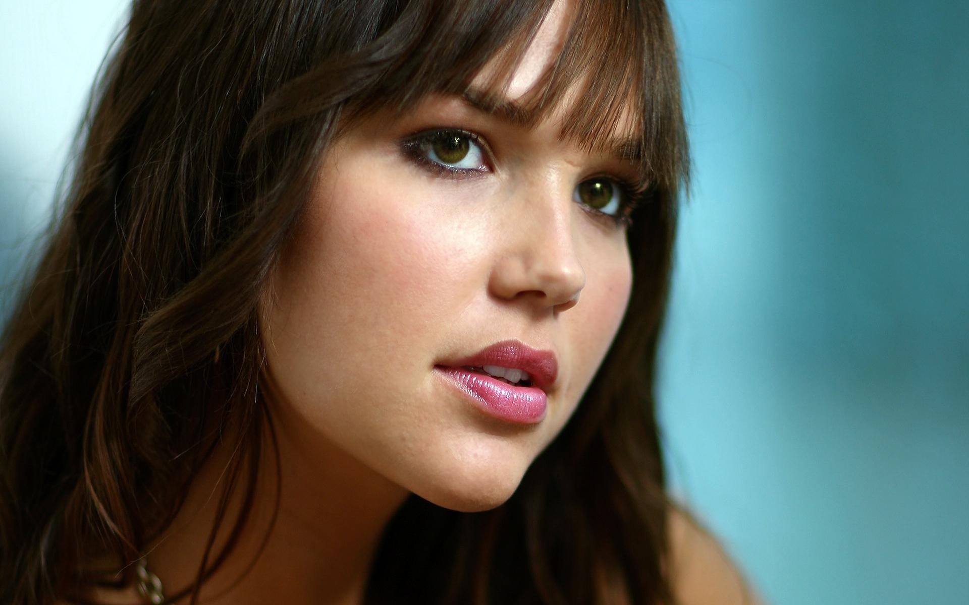 1920x1200 women, models, Arielle Kebbel, faces, bangs wallpaper, Desktop