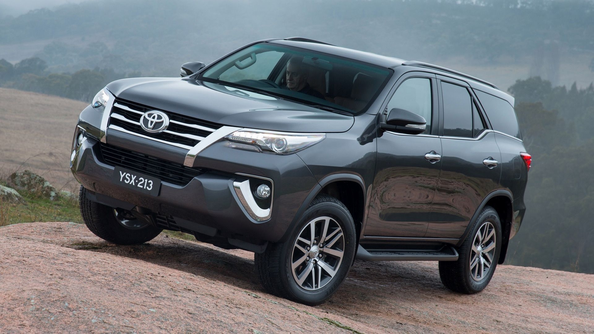 1920x1080 Toyota Fortuner Wallpaper Free Toyota Fortuner Background, Desktop