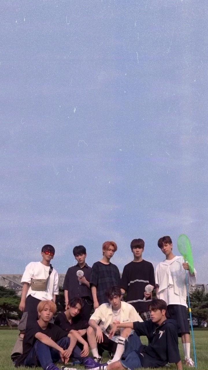 720x1280 mtl stray kids, Phone