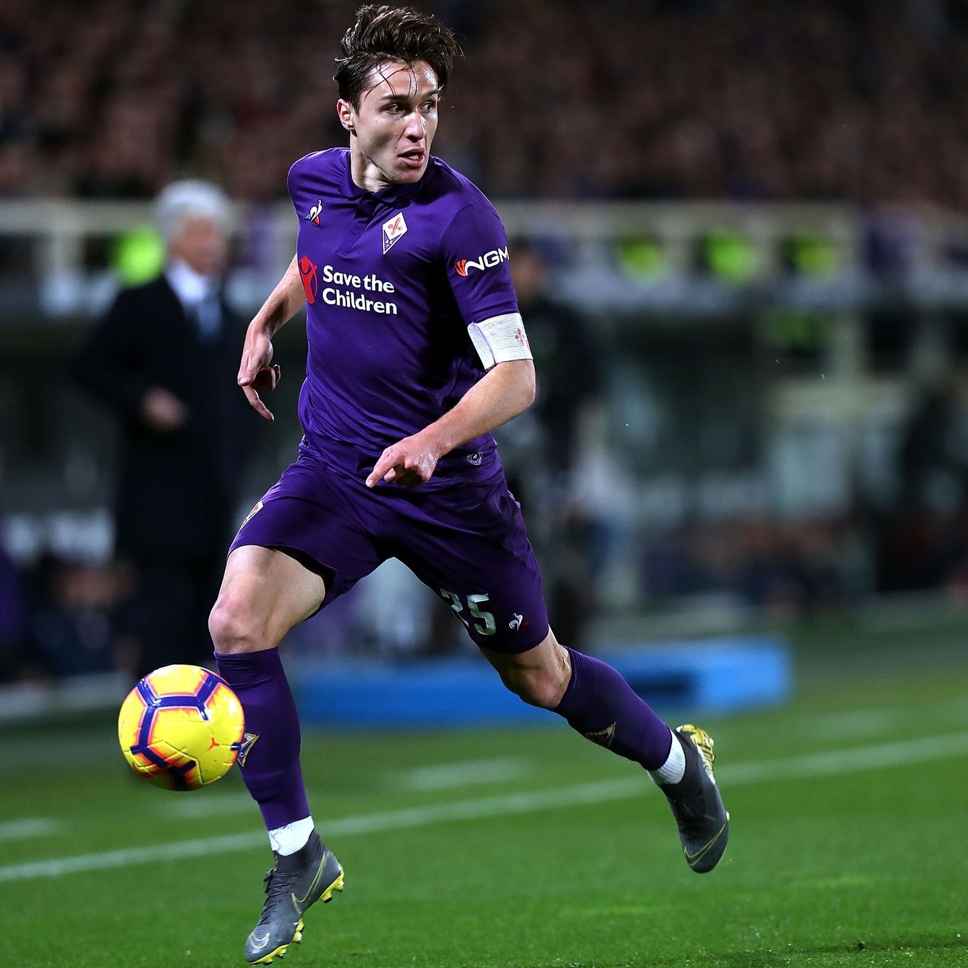 1400x1400 Report: Juventus agree to personal terms with Federico Chiesa & White & Read All Over, Phone