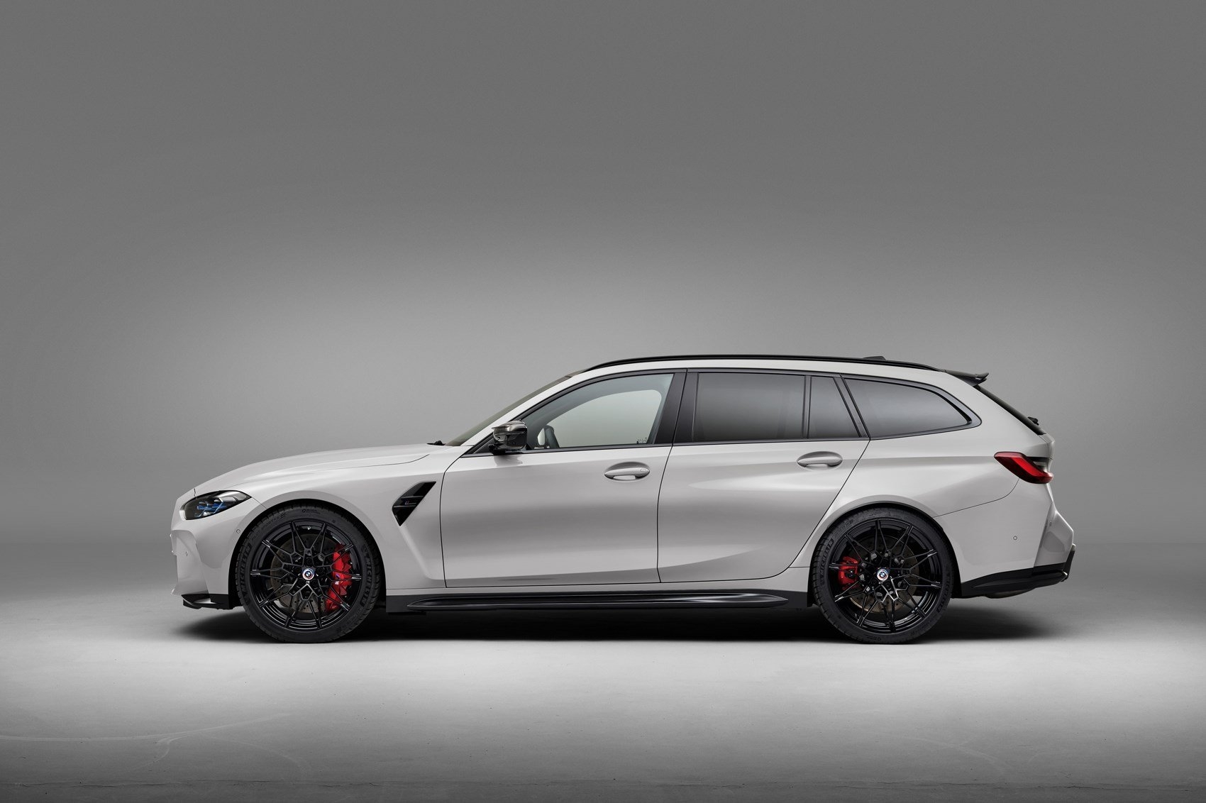 1700x1140 New BMW M3 Touring: Munich's wicked wagon officially revealed, Desktop