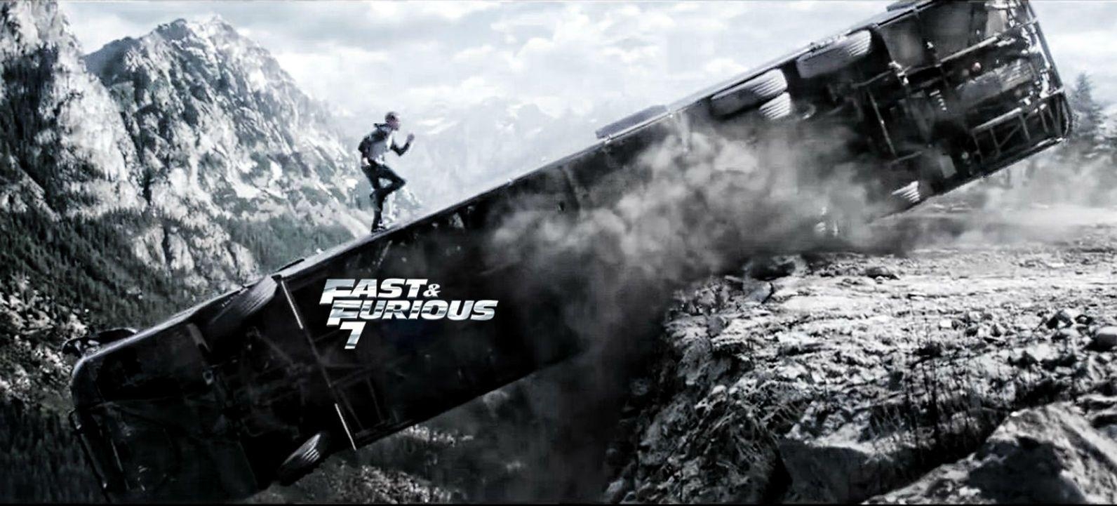 1600x730 Furious 7' Review: Paul Walker's Last Hurrah Is One Heck of a Ride, Dual Screen