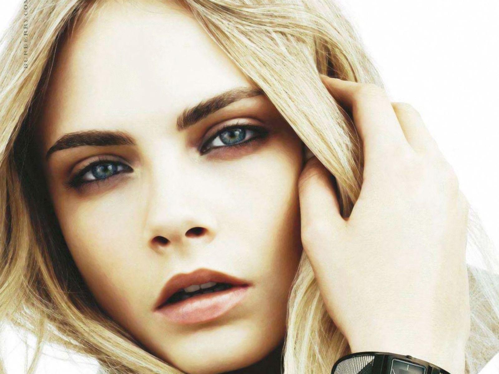 1600x1200 Cara Delevingne Wallpaper #w26, Desktop