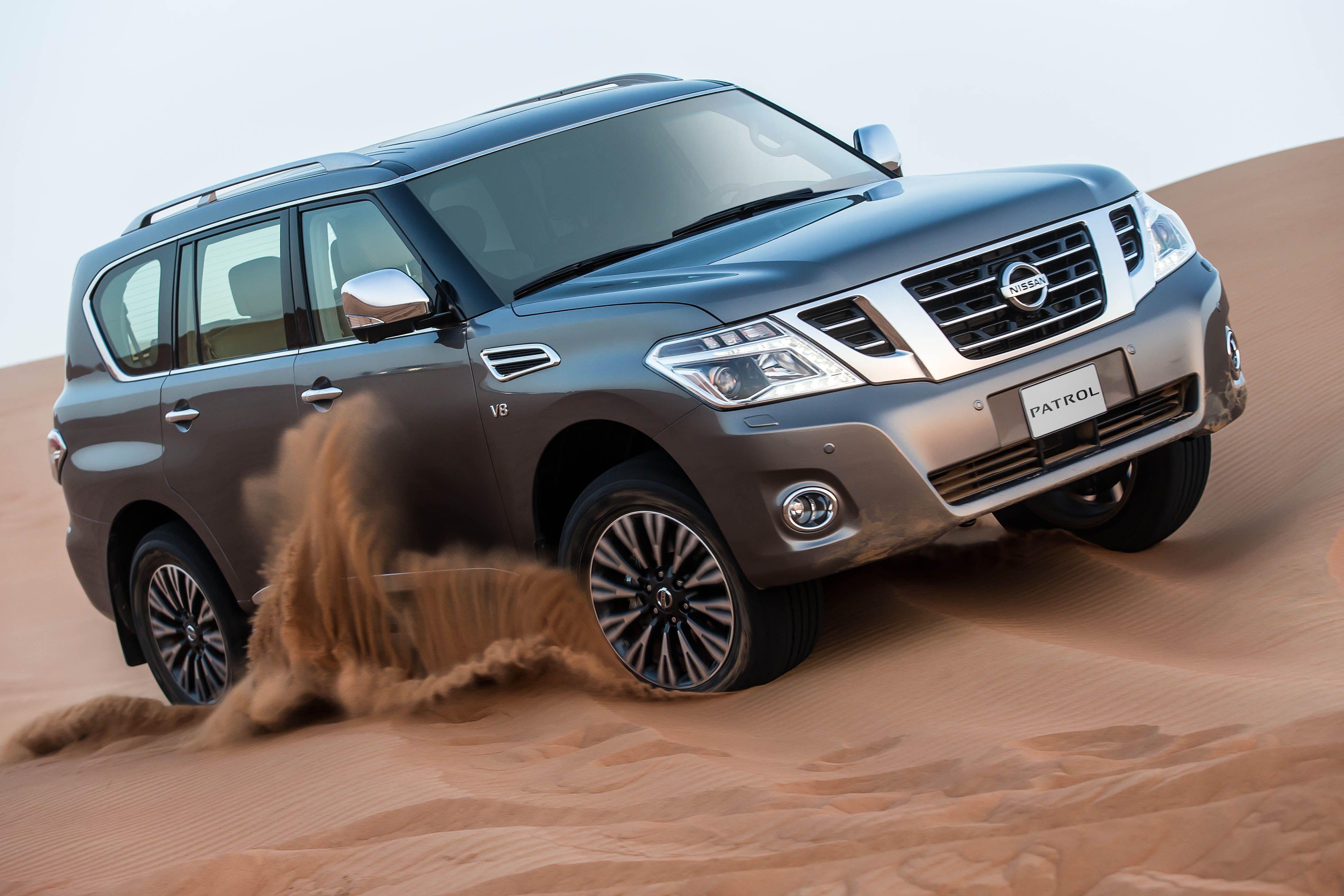 3890x2600 Get off the Beaten Track in the Powerful Nissan Patrol, Desktop