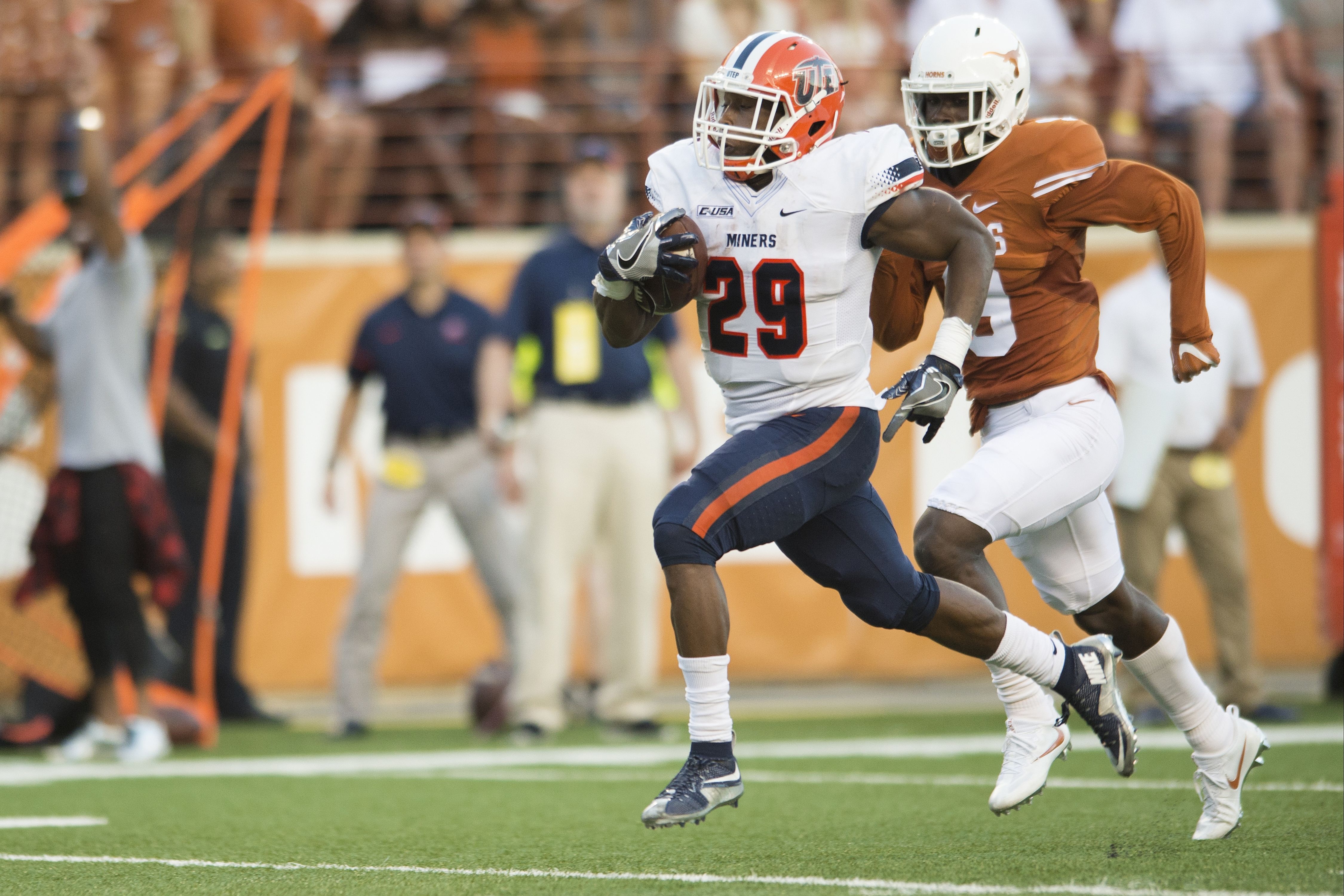 4500x3010 NFL Draft interview: UTEP RB Aaron Jones on his NFL expectations, Desktop