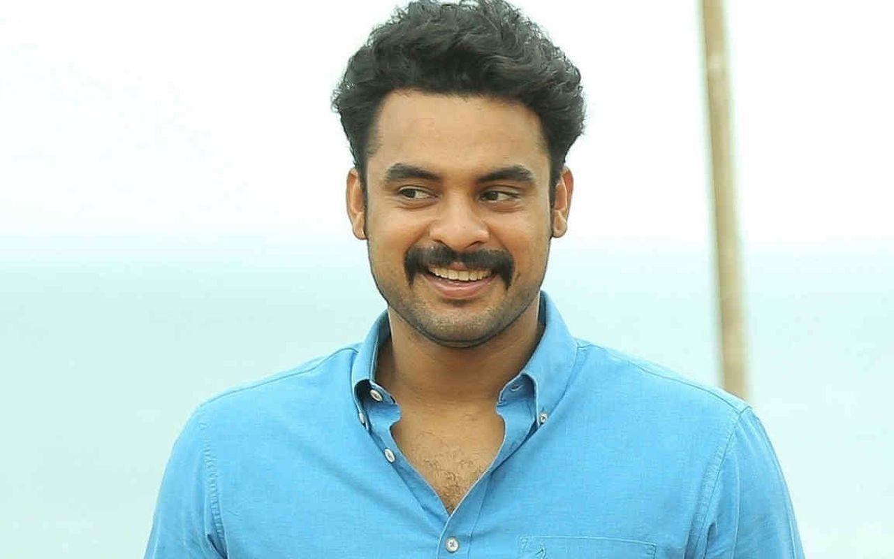 1280x800 Edakkad Battalion 06: Tovino Thomas narrowly escapes a fire accident, Desktop