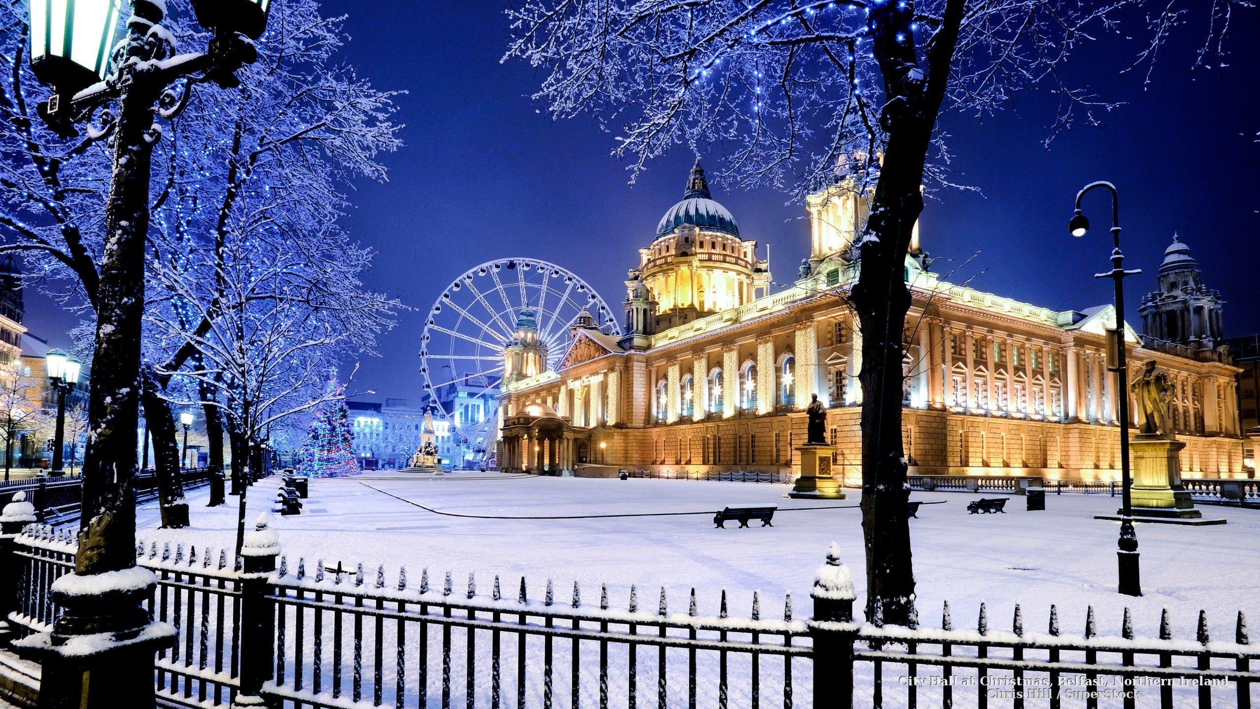 2560x1440 Winter: Christmas City Ireland Landscapes Decorations Belfast Snow, Desktop