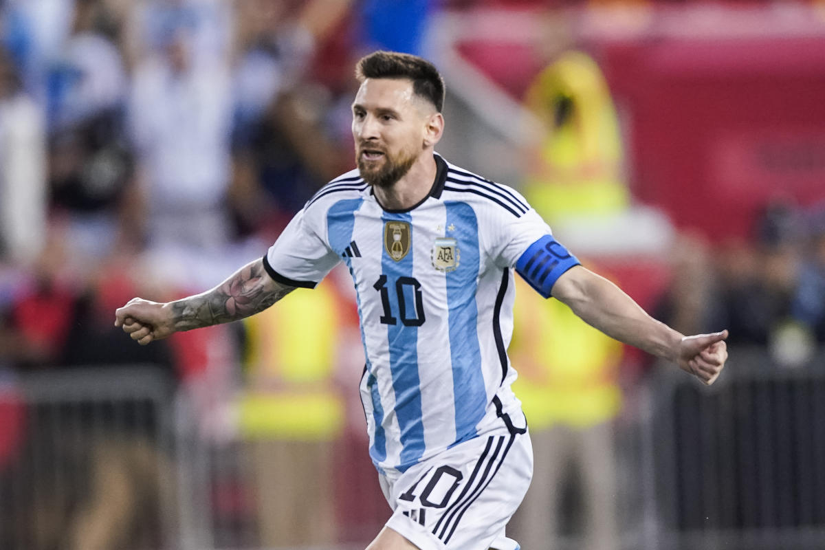 1200x800 Lionel Messi says the 2022 World Cup will be 'the last one', Desktop