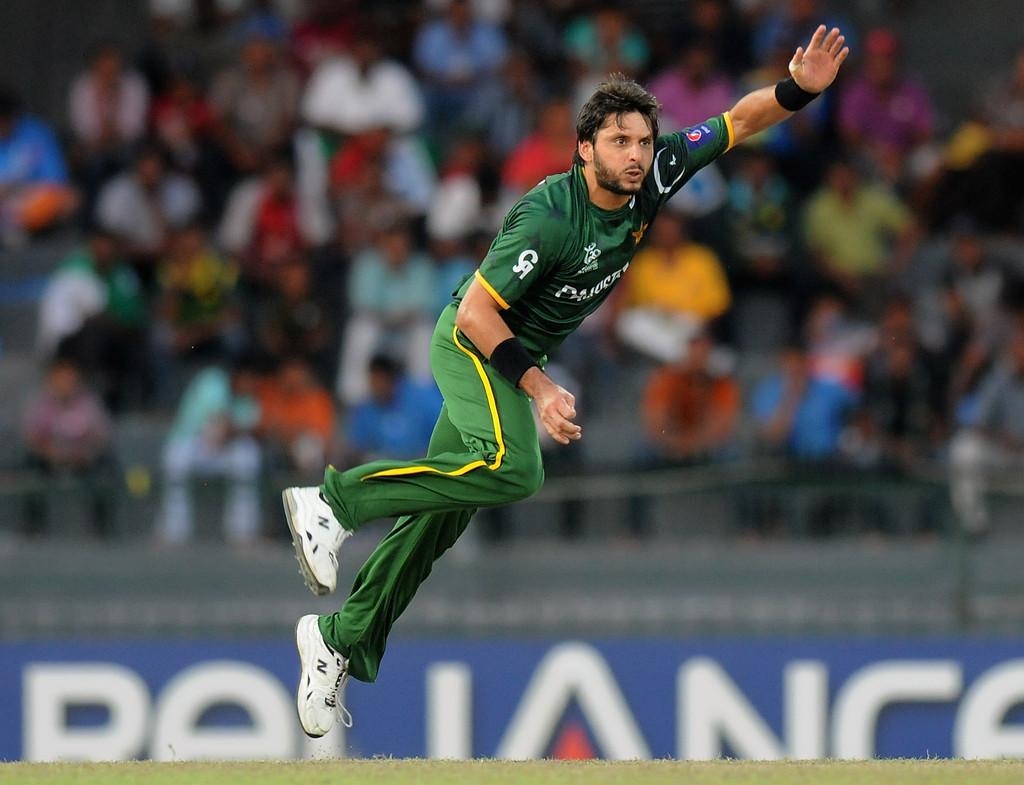 1030x790 Beautiful Wallpaper of Shahid Afridi Live Scores, Desktop