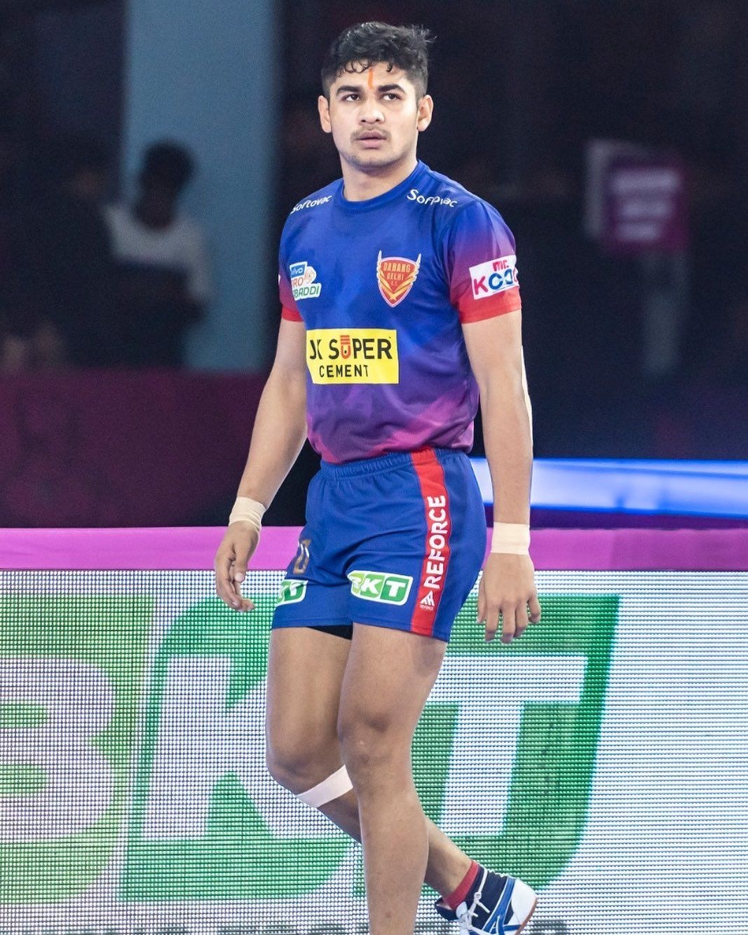 1070x1340 Naveen Kumar Biography. Age, PKL, family, raid points, tackles, Phone