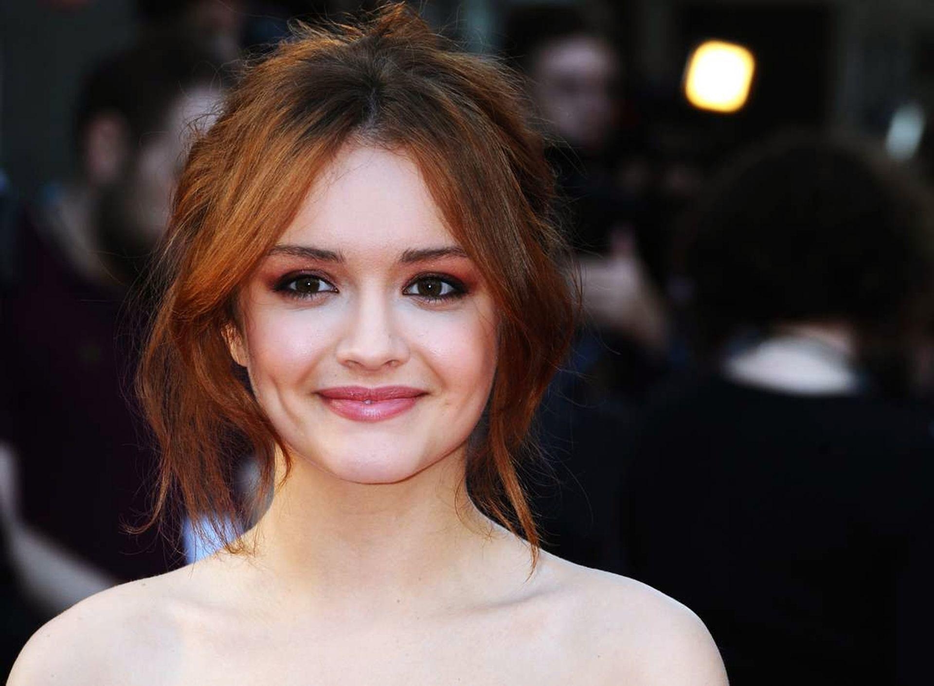 1920x1420 Olivia Cooke Wallpaper High Resolution and Quality Download, Desktop