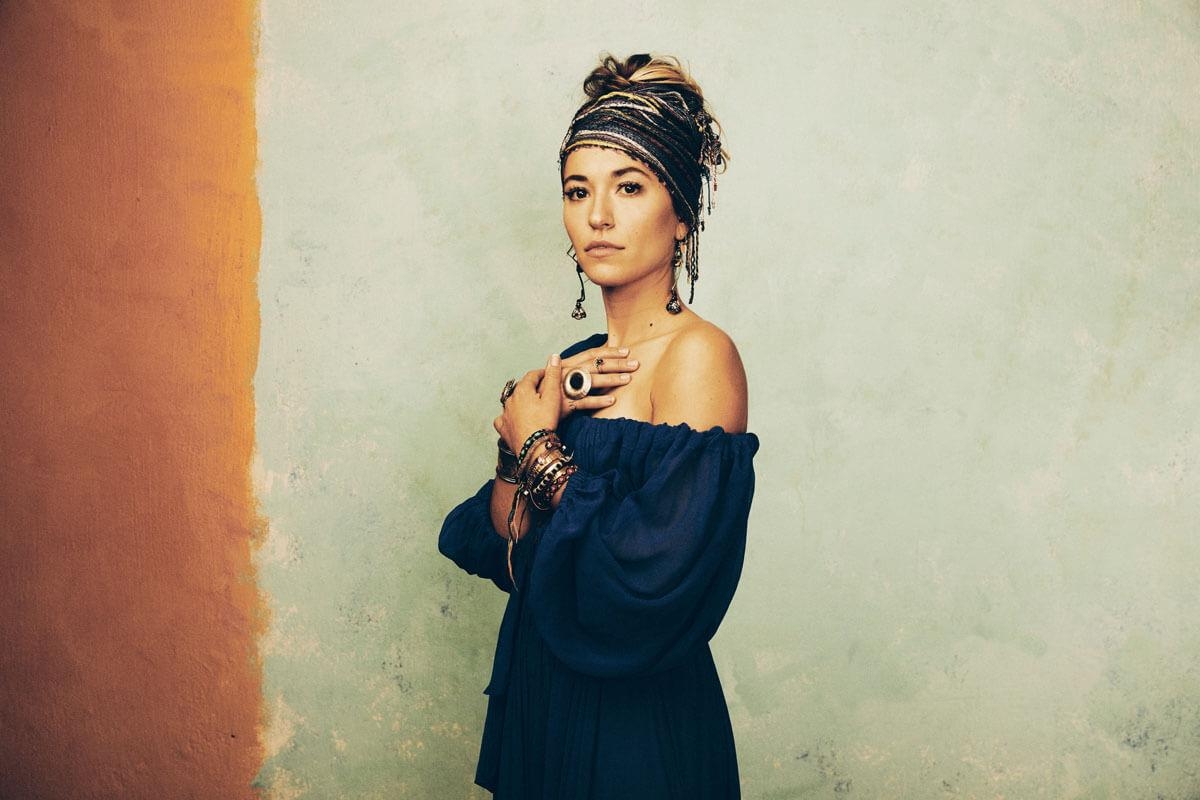 1200x800 Lauren Daigle Hot Picture Are Too Delicious For All Her Fans, Desktop