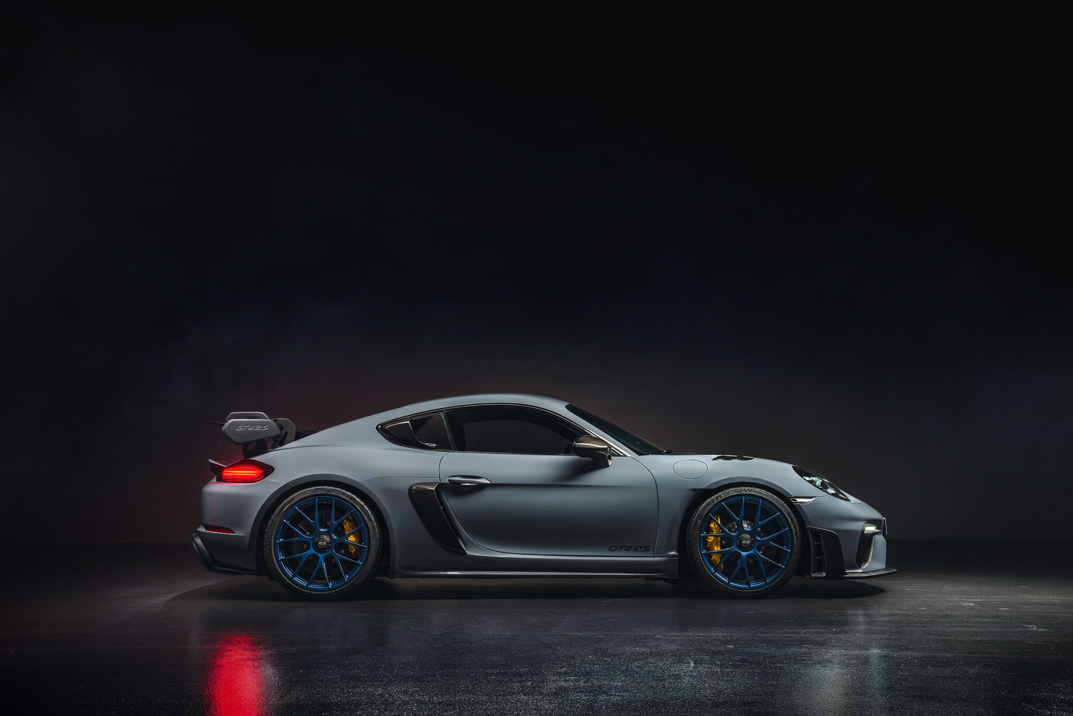 3660x2440 2022 Porsche 718 Cayman GT4 RS: Photo From Every Angle, Desktop