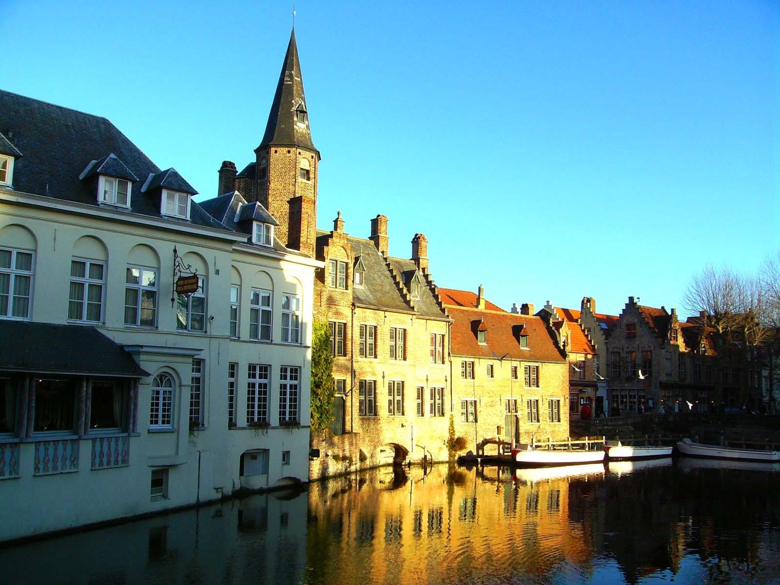 1600x1200 Bruges Belgium Wallpaper, Bruges Wallpaper & Picture Free Download, Desktop