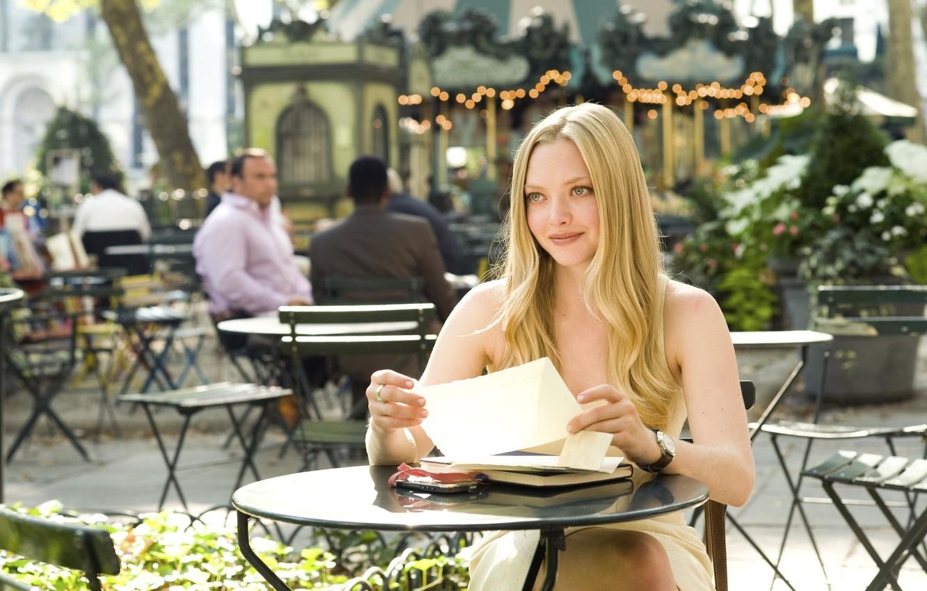 1340x850 Wallpaper Amanda Seyfried, Sophie, Letters to Juliet, Desktop