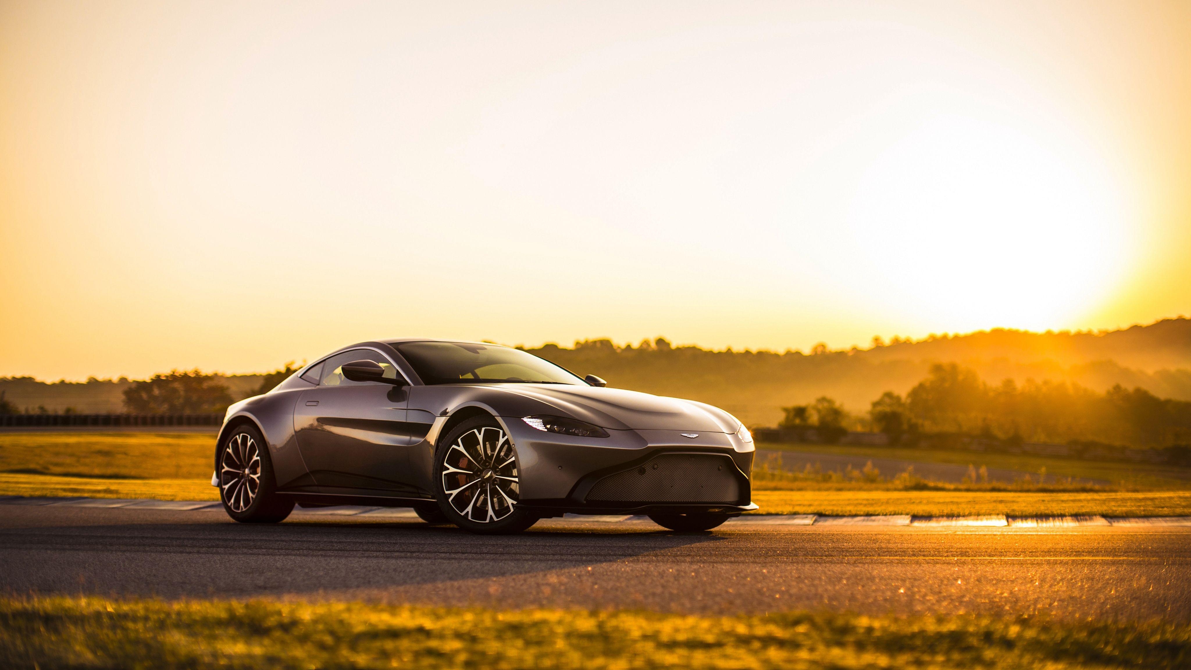 4100x2310 Aston Martin Vantage 4K 2018 Wallpaper, Desktop