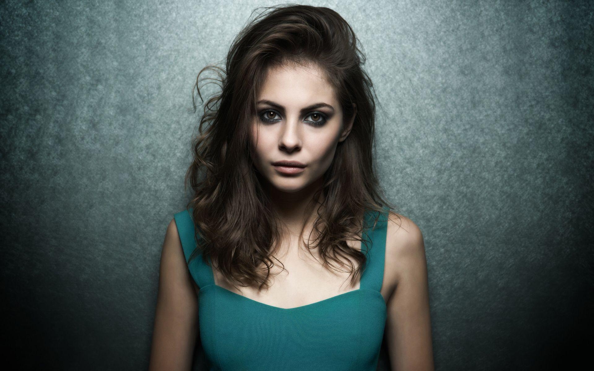 1920x1200 Willa Holland Wallpaper, Desktop