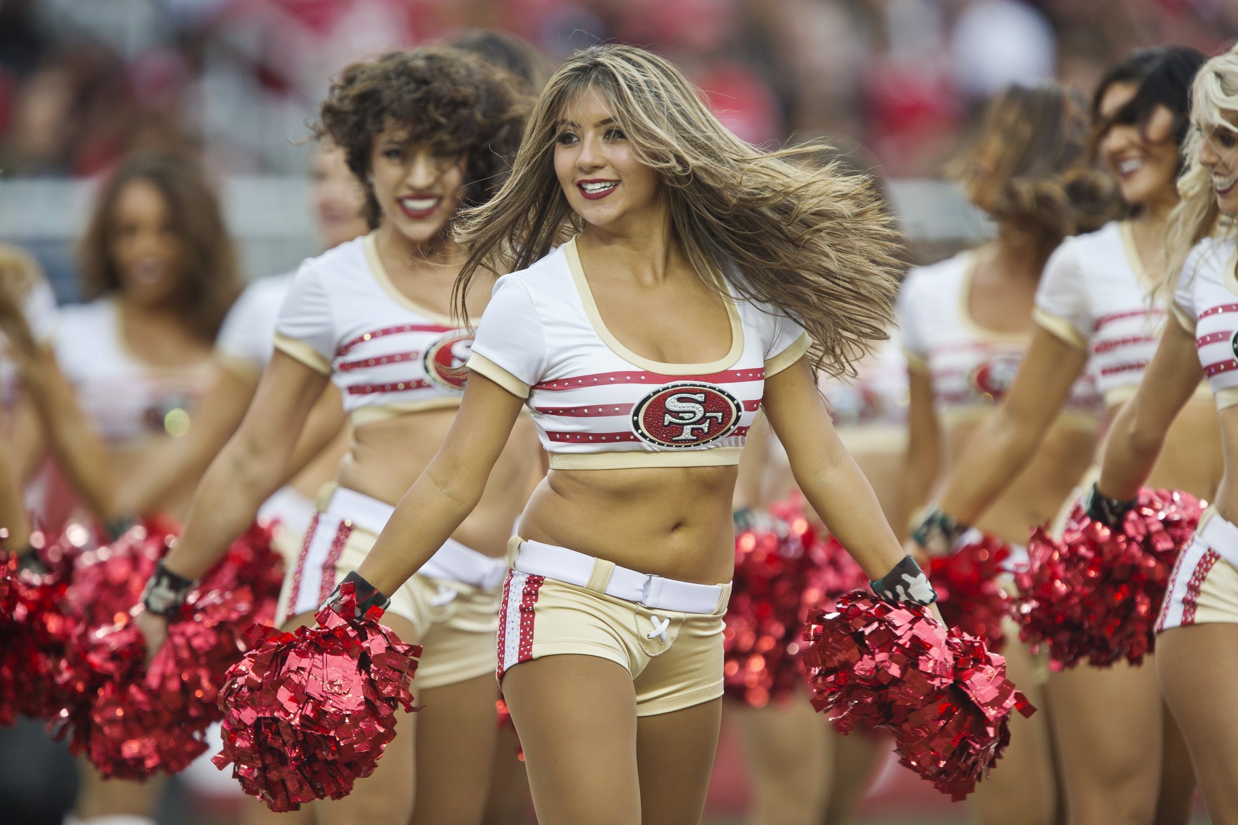 2500x1670 San Francisco 49ers Cheerleader Takes a, Desktop