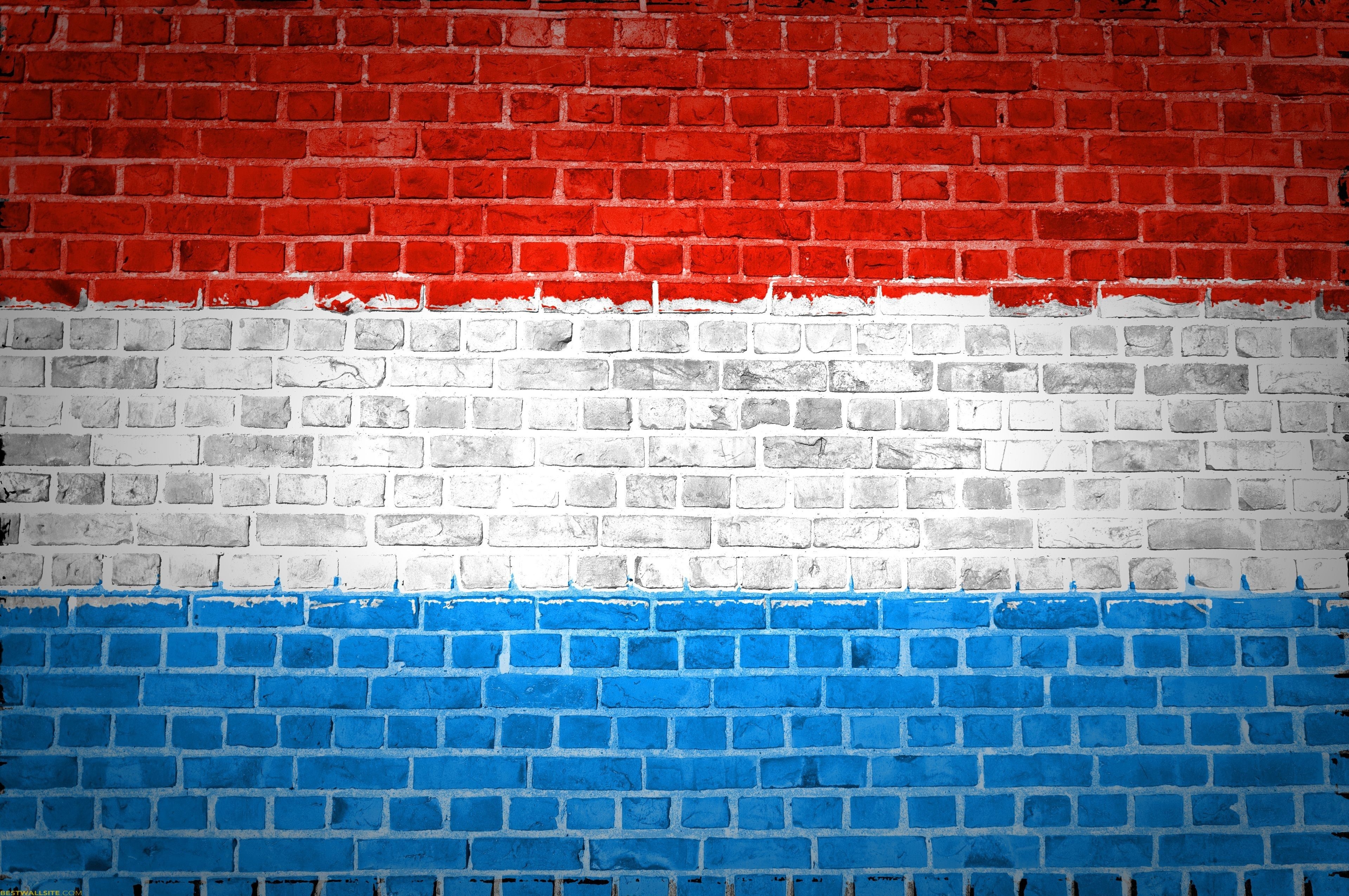 3840x2550 Luxembourg Flag Wall, Desktop