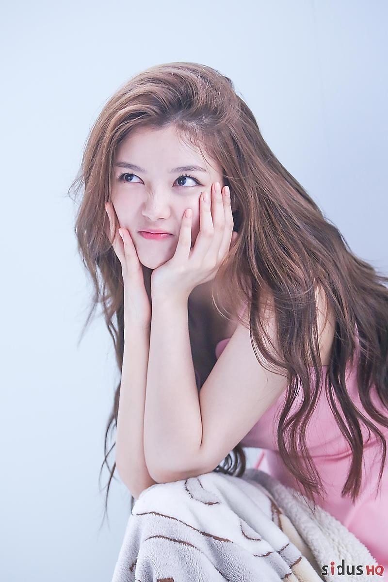 800x1200 Kim yoo jung 2018. Korean actress. Kim yoo, Phone