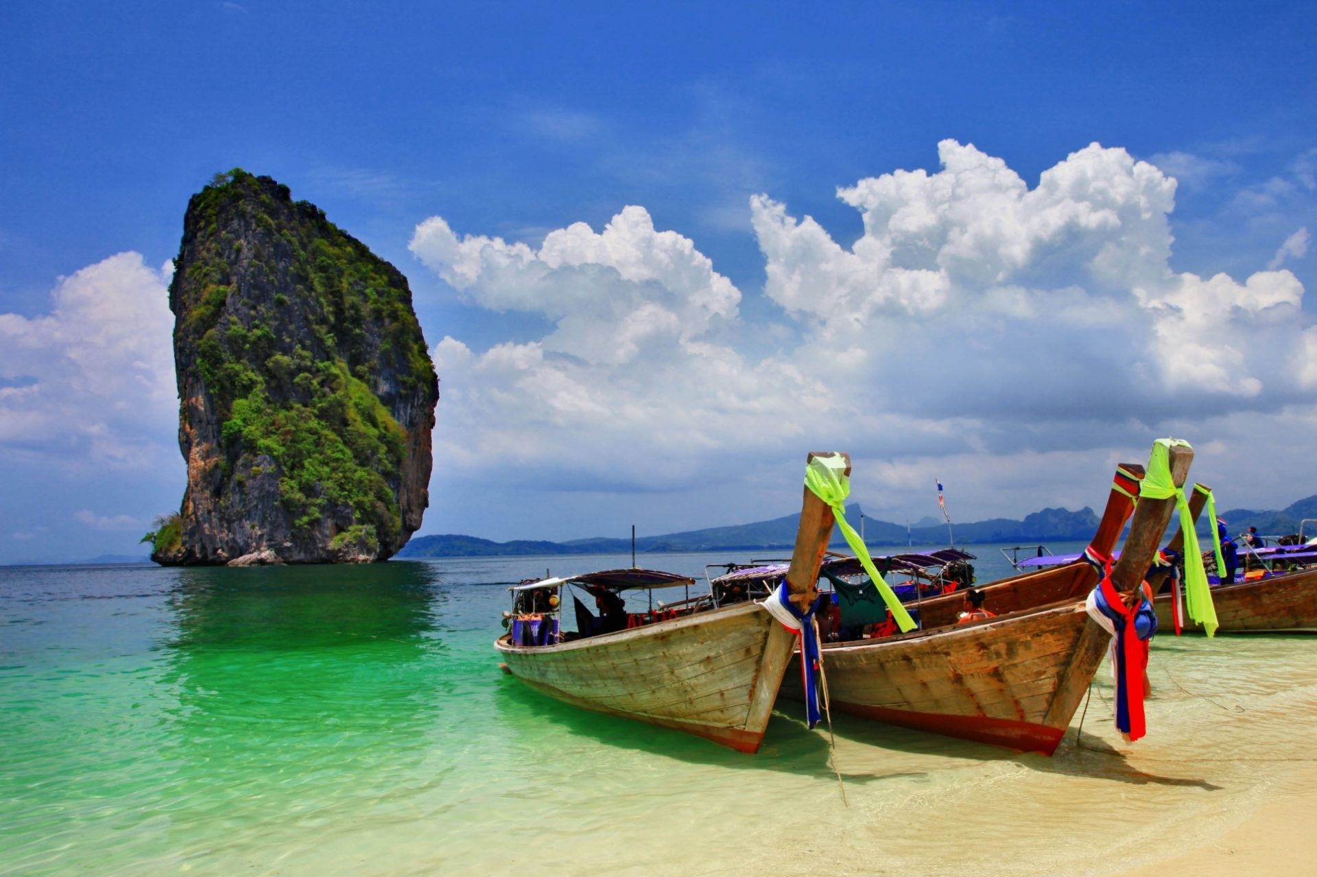 1920x1280 HD Summer Beach and Boat Wallpaper, Desktop