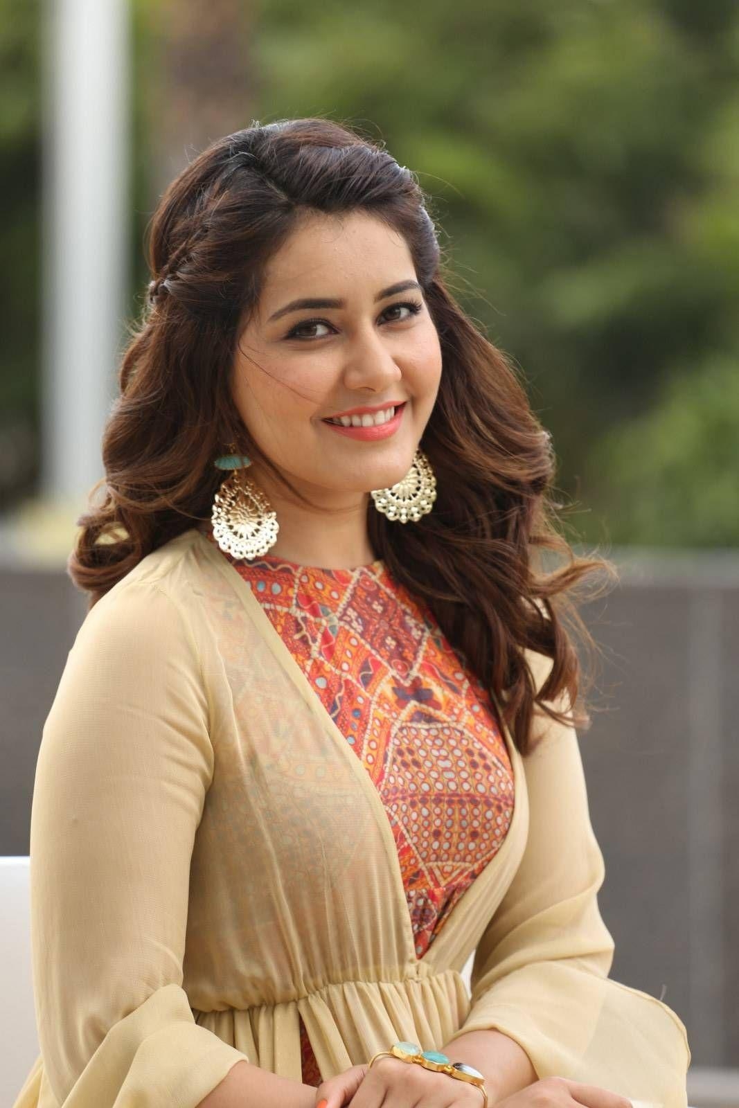 1070x1600 Rashi Khanna Wallpaper HD, Picture, Phone