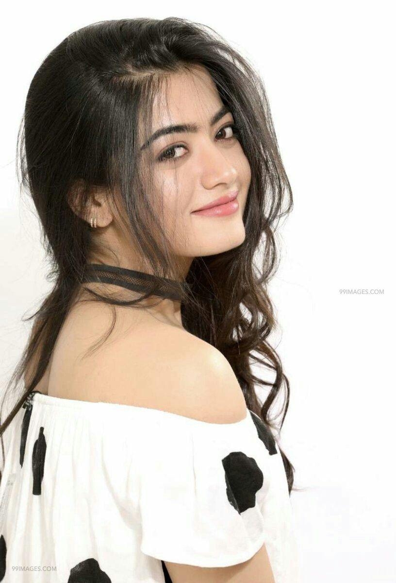 820x1200 Rashmika Mandanna Beautiful HD Photo & Mobile Wallpaper, Phone