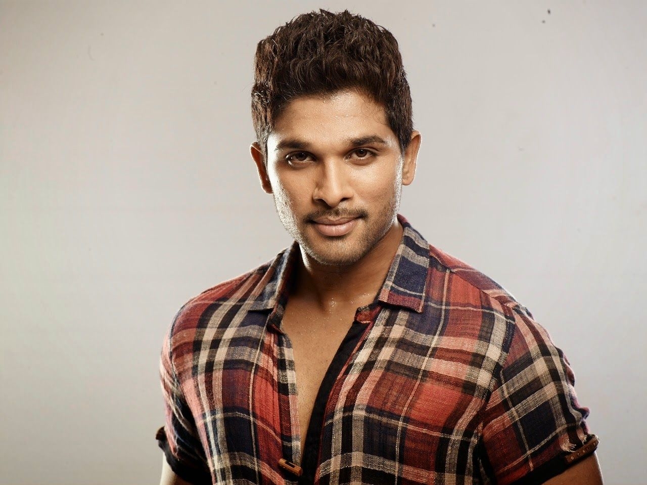 1280x960 Allu Arjun Wallpaper. HD Wallpaper. Download Free High, Desktop