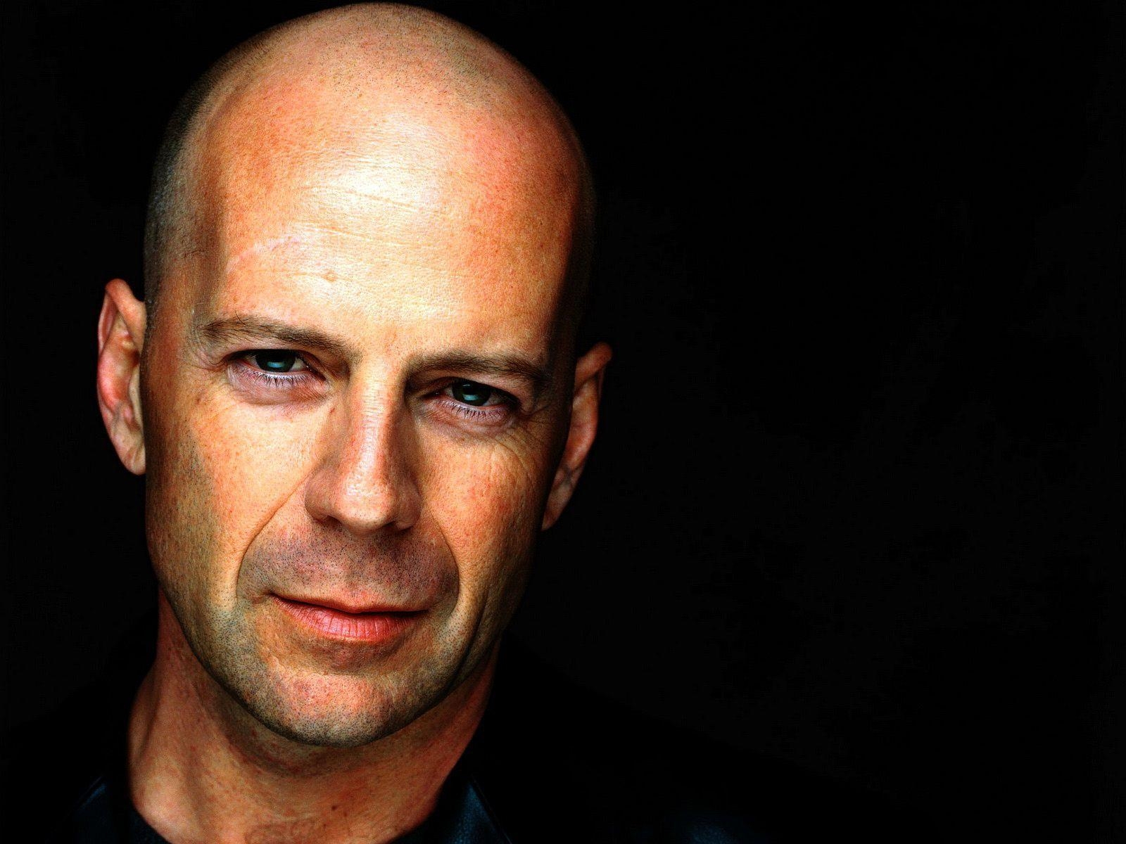 1600x1200 Bruce Willis Wallpaper High Resolution and Quality Download, Desktop