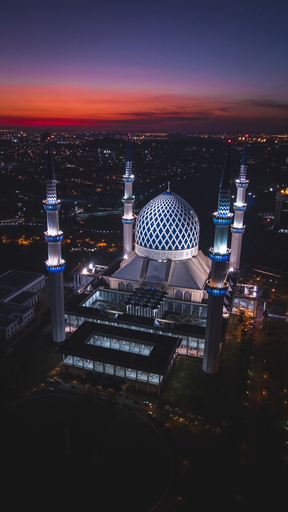 1000x1780 Mosque Picture [HD]. Download Free Image, Phone