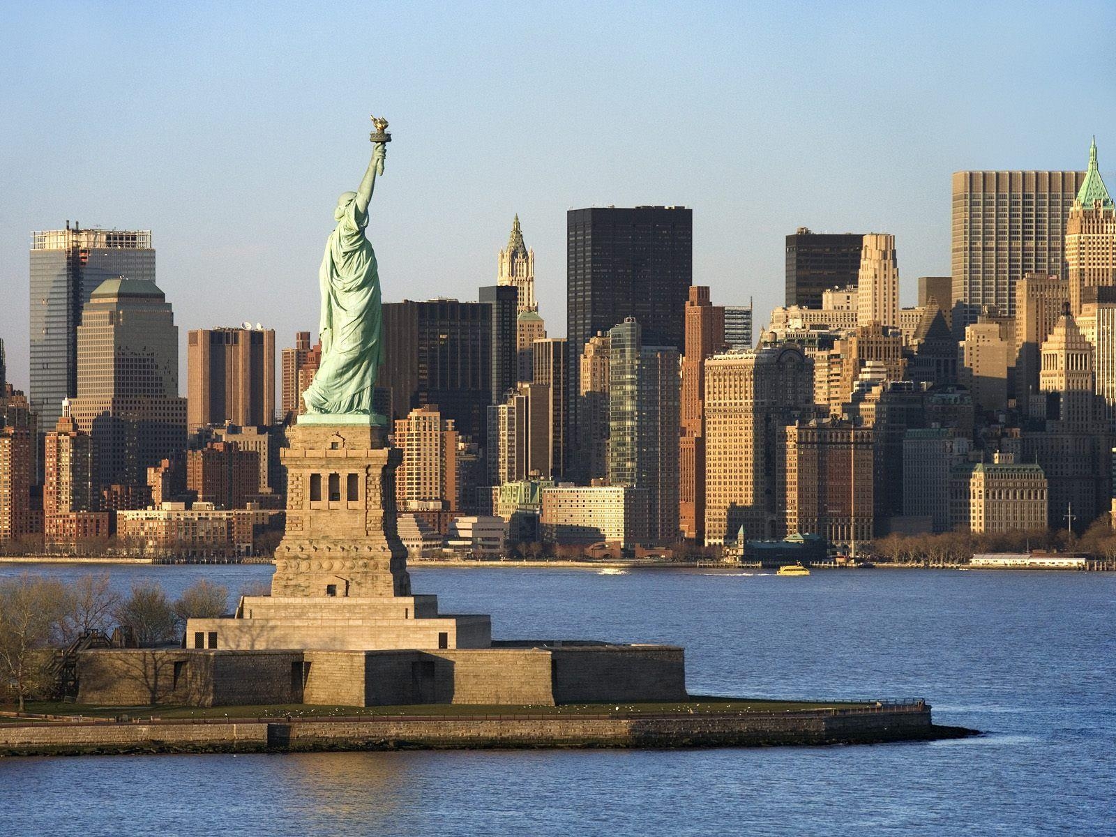 1600x1200 Statue Of Liberty New York City Wallpaper, Desktop