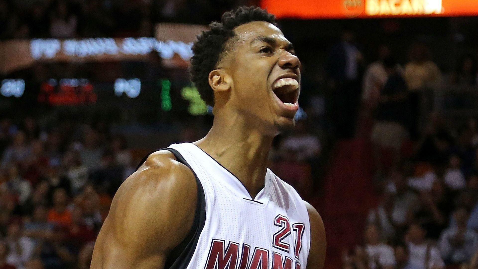 1920x1080 Heat's Hassan Whiteside is motivated by his 500 gallon fish tank, Desktop