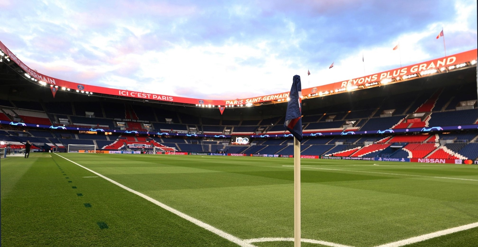 2000x1040 The Parc des Princes legendary home of PSG, Desktop