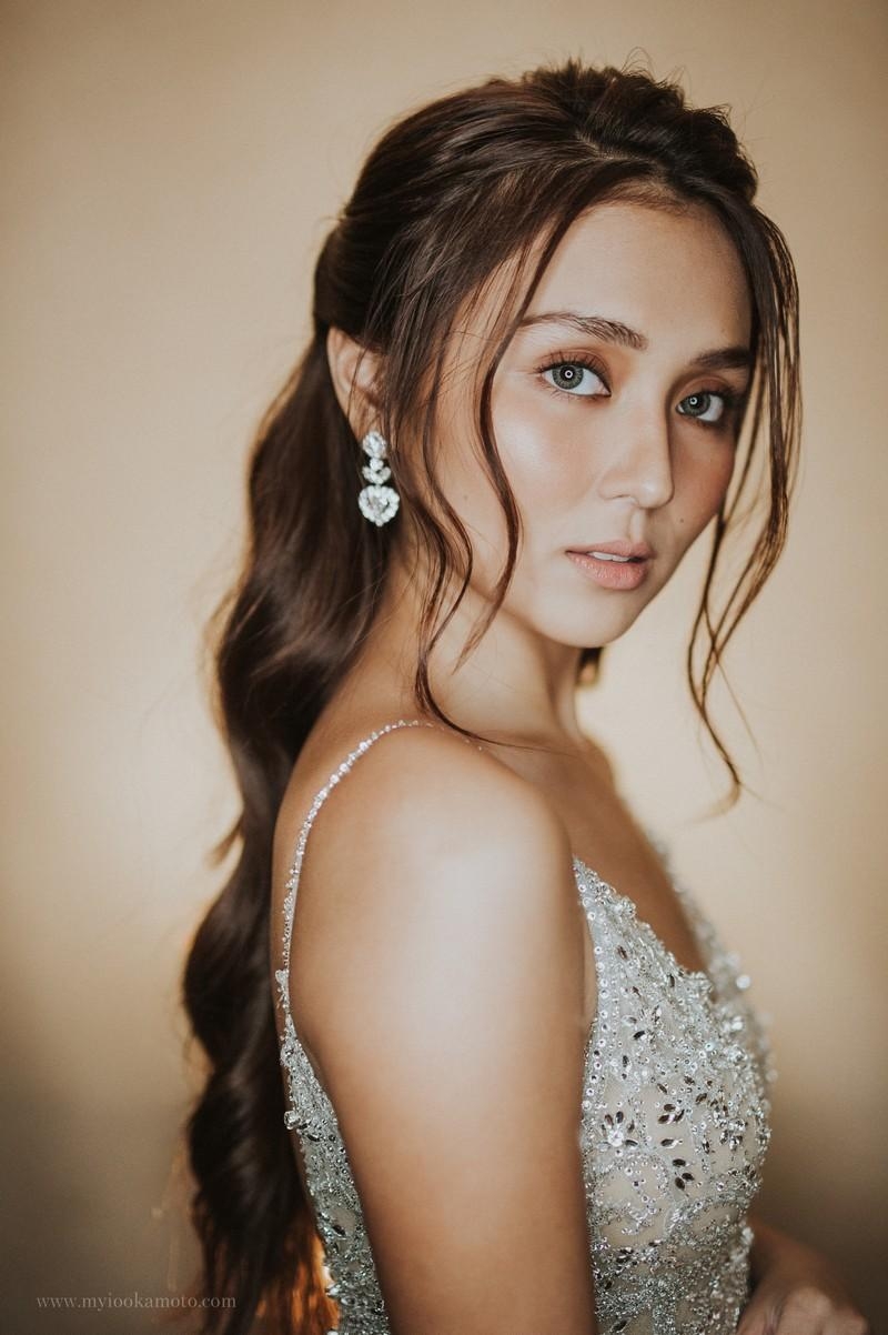 800x1210 Photo Of Kathryn Bernardo That Effortlessly Exuded G L A M!, Phone