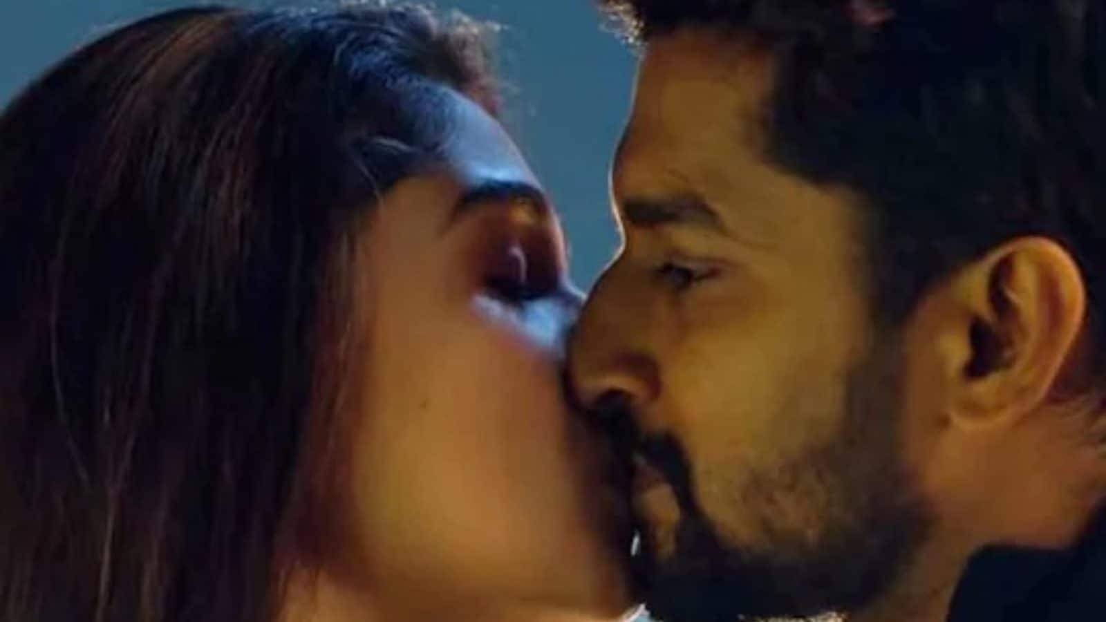 1600x900 Nani, Krithi Shetty Lip Lock Scene in Shyam Singha Roy Teaser Drives Fans Crazy, Desktop