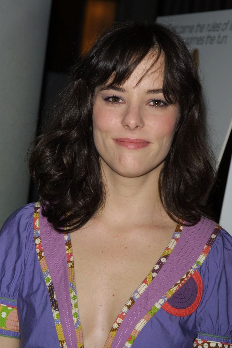 800x1200 Parker Posey wallpaper, Phone