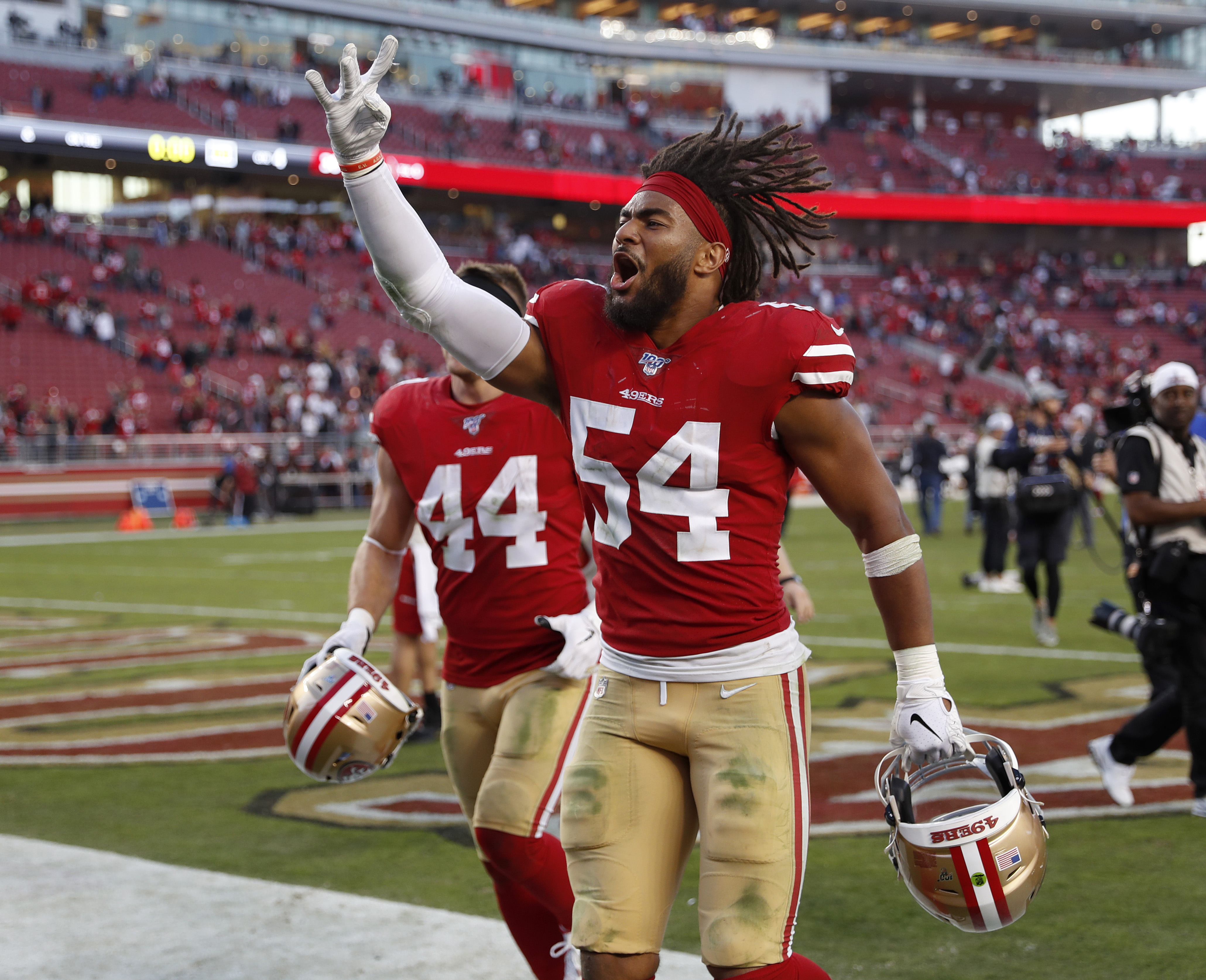 4120x3350 49ers reward linebacker Fred Warner with contract extension, Desktop