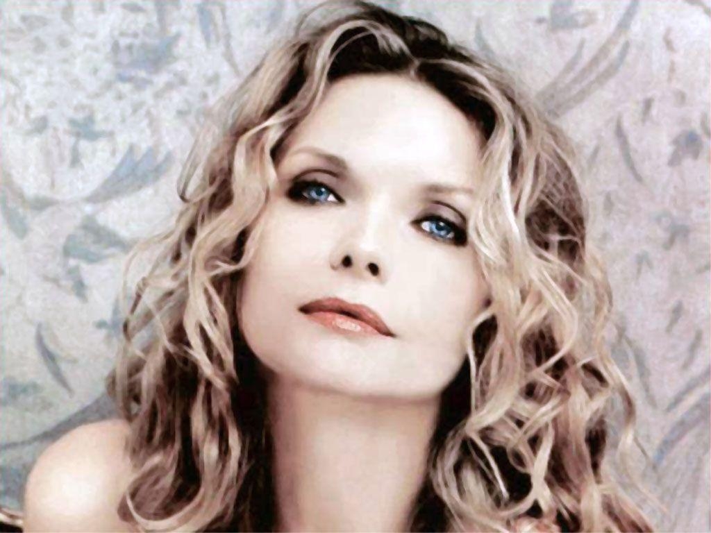 1030x770 Michelle Pfeiffer. Michelle Pfeiffer Pfeiffer Wallpaper, Desktop