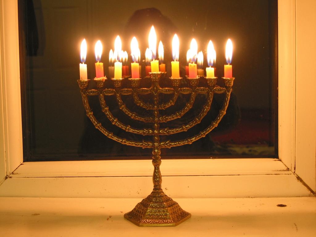 1030x770 menorah Archives.com Blog, Desktop