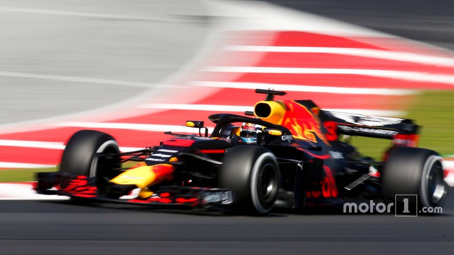 1920x1080 Hamilton thinks Red Bull could be fastest come Melbourne F1 race, Desktop