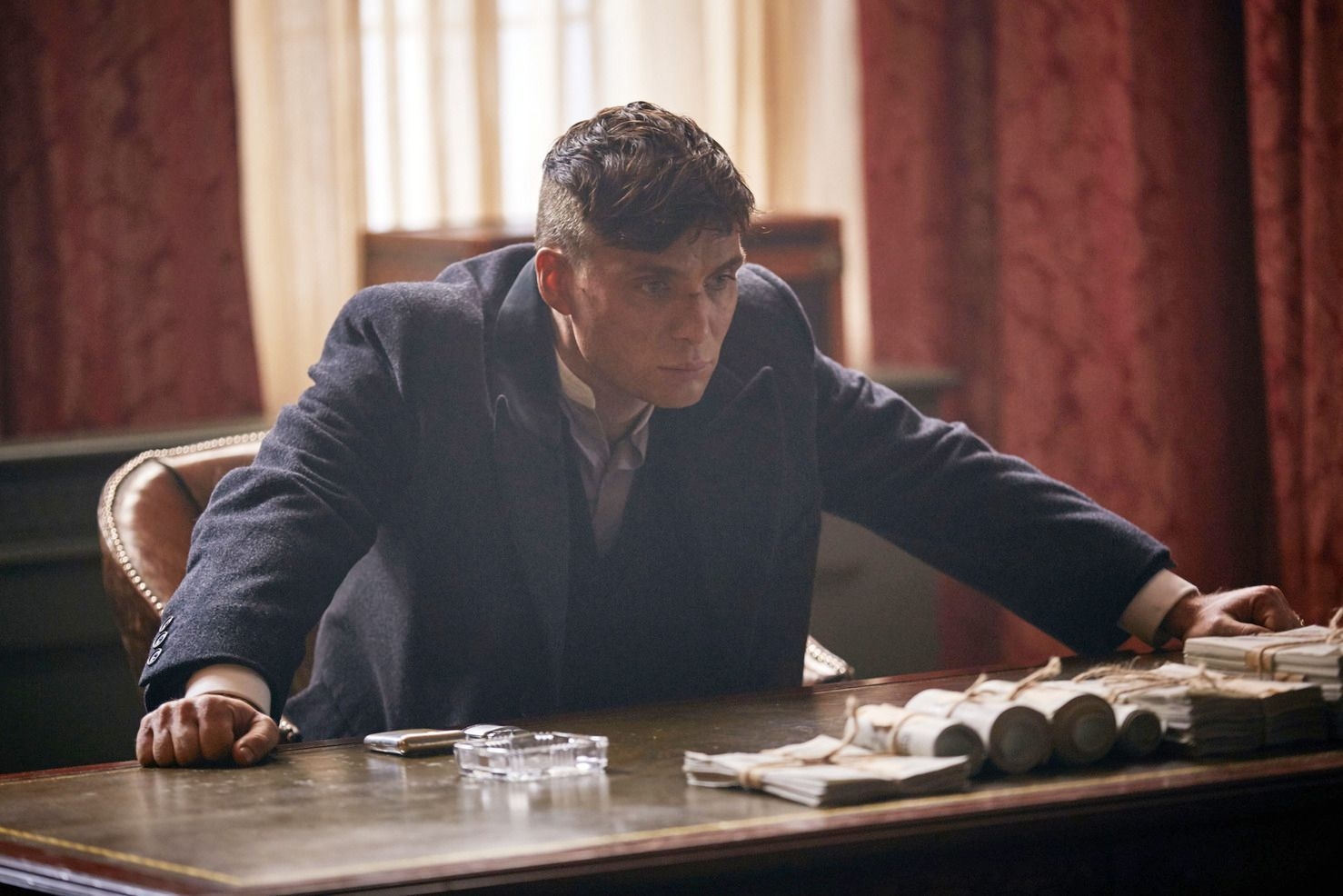 1480x990 Cillian Murphy confirms Peaky Blinders fan theory about Thomas Shelby, Desktop