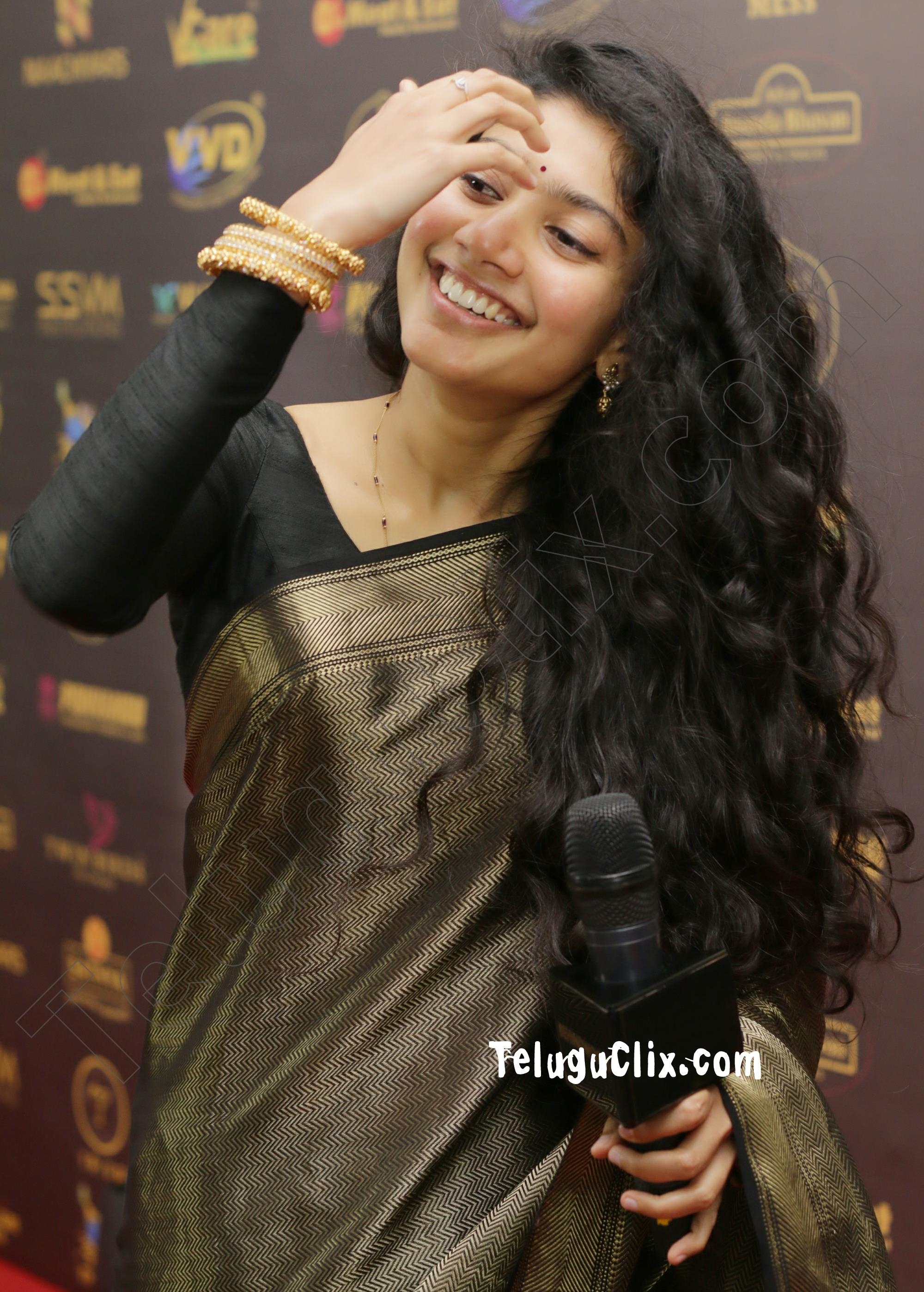 2000x2800 Sai Pallavi Old Latest New Recent HD HQ Photo image Stills Pics, Phone