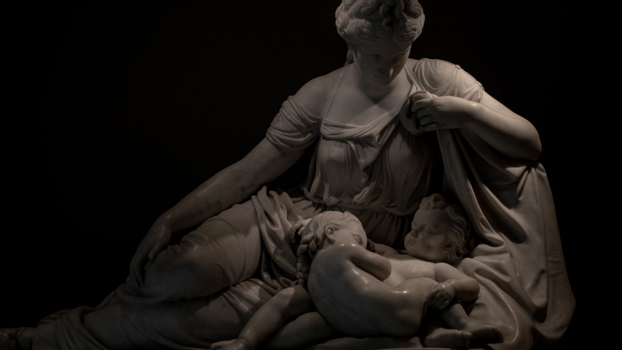 2560x1440 Wallpaper, Ancient Greek sculpture, Mother, Desktop