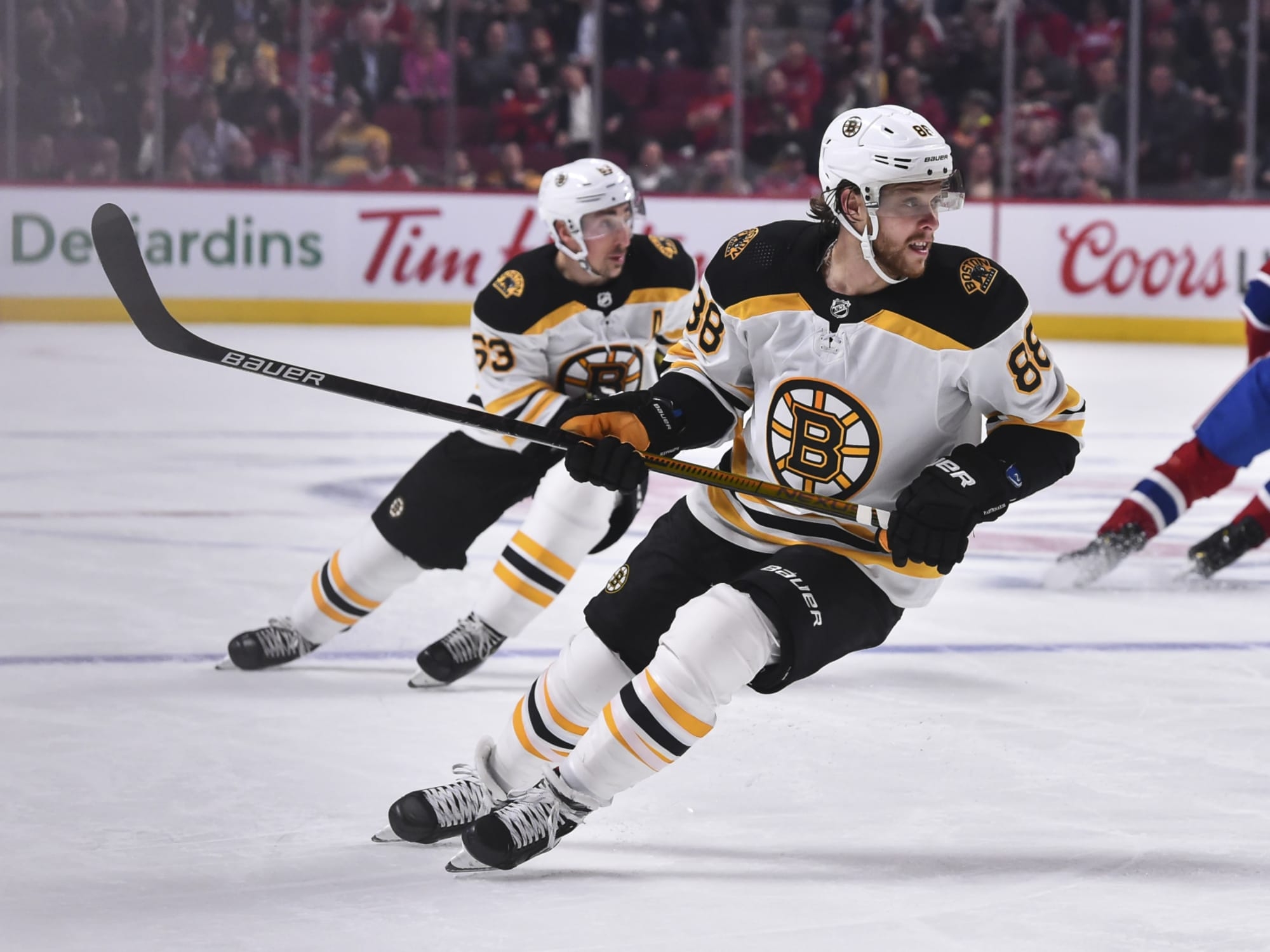 2000x1500 Boston Bruins: David Pastrnak robbed of historic season, Desktop