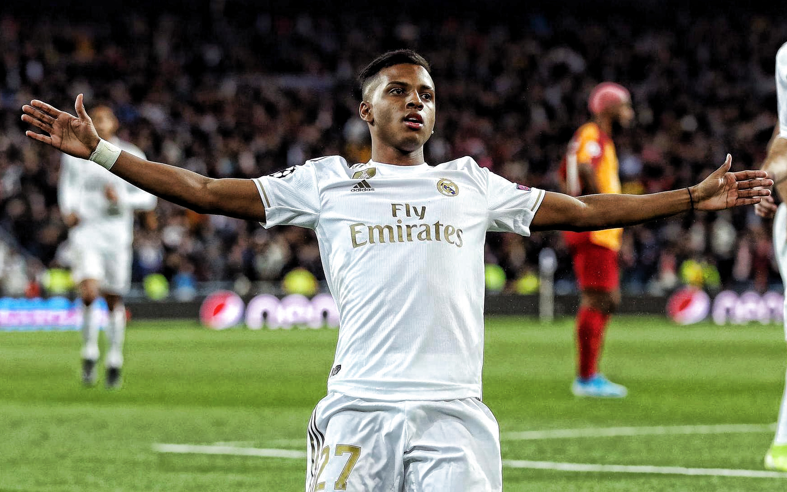 2560x1600 Download wallpaper Rodrygo, Brazilian football player, Real Madrid, soccer, portrait, La Liga, Spain, football, Rodrygo Silva de Goes for desktop with resolution. High Quality HD picture wallpaper, Desktop