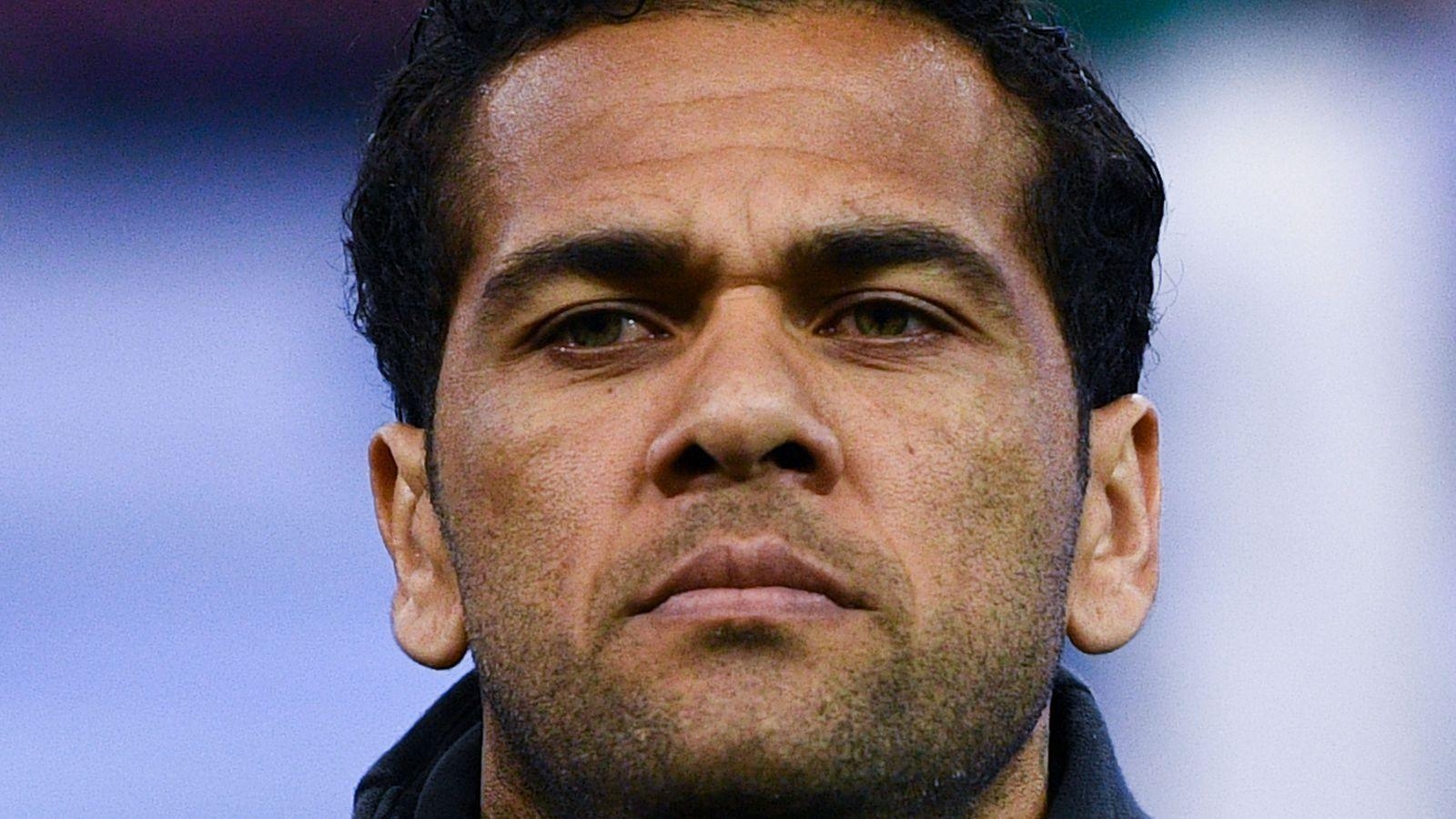 1600x900 PSG Outbids Manchester City, Signs Dani Alves On 2 Year Deal, Desktop