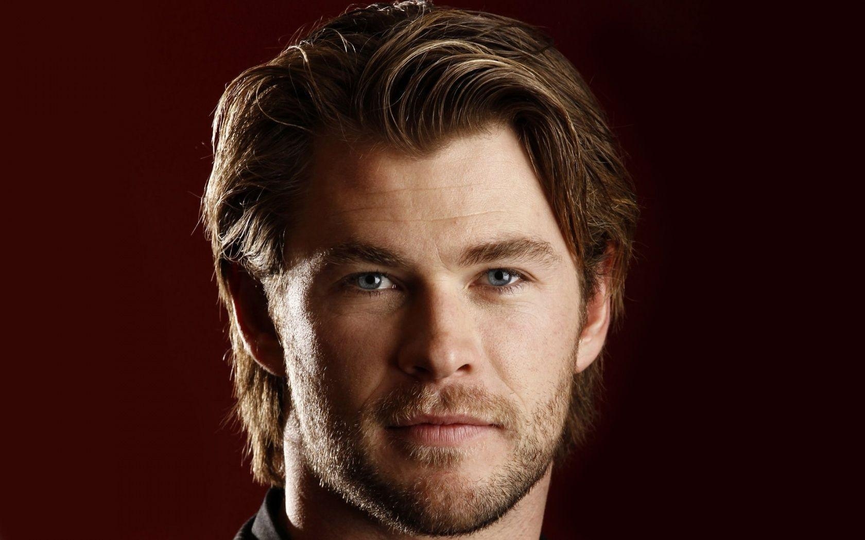 1680x1050 Chris Hemsworth HD Wallpaper Free Downloads, Desktop