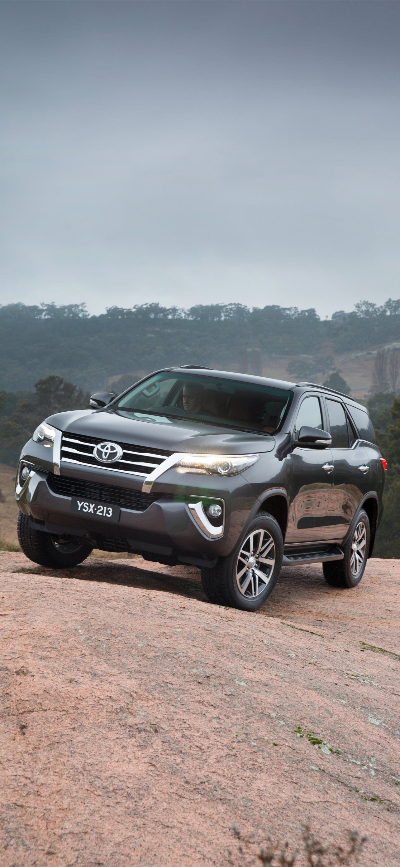 1290x2780 toyota fortuner iPhone Wallpaper, Phone